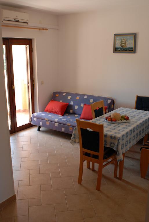Apartments Mediterranean Sundance Vodice Room photo